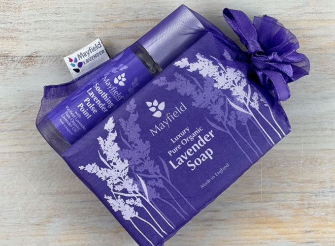 Mayfield Lavender Farm beautiful gift hamper ideas including lavender tea jam and biscuits and help you sleep sets